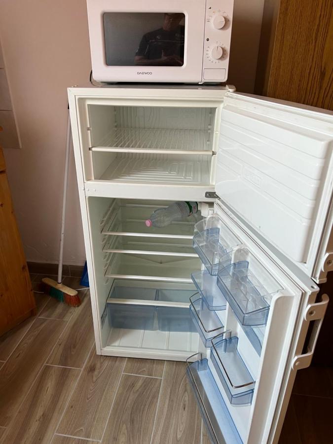 Csikos Apartman Gyenesdiás Exterior foto
