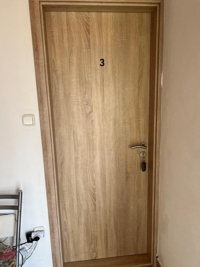Csikos Apartman Gyenesdiás Exterior foto